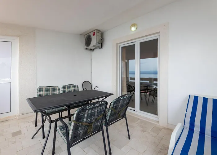 Lejlighed Loncar-3 By Interhome *